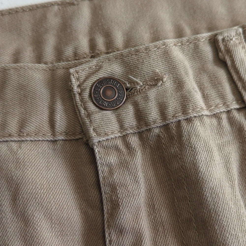 Levi's  505 Beige Pants/Jeans 38 X 32 WHITE TAG !!! BEAUTIFUL....
